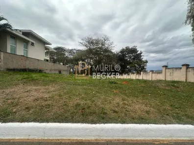 Lote/Terreno à venda, 560m² no Residencial Santa Helena, Caçapava