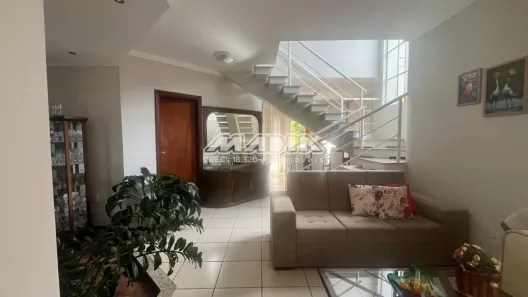 Casa de Condomínio com 3 Quartos à venda, 227m² no Estância Recreativa San Fernando, Valinhos
