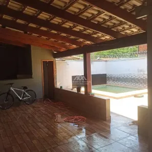 Casa com 3 Quartos à venda, 220m² no Jardim São Lucas, Jardinópolis