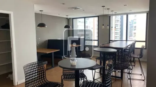 Sala Comercial para venda ou aluguel, 384m² no Vila Olímpia, São Paulo