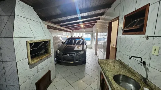 Casa com 3 Quartos para alugar, 85m² no Caminho Novo, Palhoça