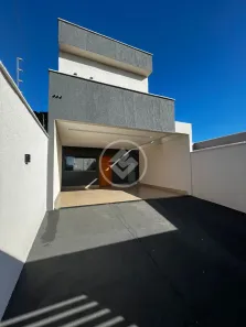 Sobrado com 3 Quartos à venda, 120m² no Parque Hayala, Aparecida de Goiânia