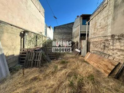 Lote/Terreno à venda, 210m² no Inconfidentes, Contagem
