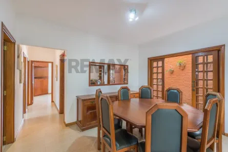 Casa com 2 Quartos para alugar, 237m² no Santa Rosa, Vinhedo