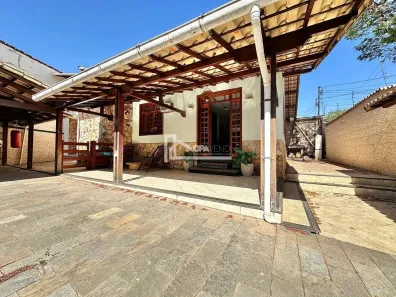 Casa com 5 Quartos à venda, 392m² no Itapoã, Belo Horizonte