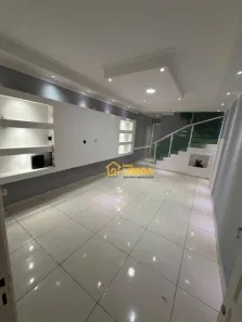 Sobrado com 2 Quartos para alugar, 180m² no Jardim Egle, São Paulo