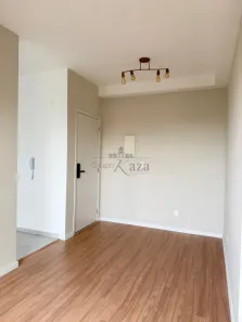 Apartamento com 2 Quartos à venda, 47m² no Jardim Jacinto, Jacareí