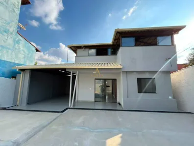 Casa com 3 Quartos à venda, 250m² no Itaipu (Barreiro), Belo Horizonte