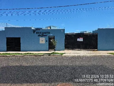 Casa com 2 Quartos à venda, 113m² no Loteamento Residencial Pequis, Uberlândia