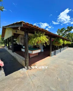 Fazenda/Sítio com 3 Quartos à venda, 300m² no Garavelo Sul I, Hidrolândia