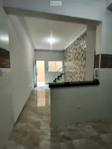 Sobrado com 2 Quartos à venda, 54m² no Guilhermina, Praia Grande
