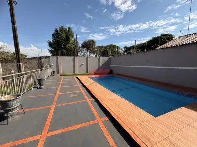 Casa com 1 Quarto à venda, 114m² no Conjunto Habitacional Requião, Maringá