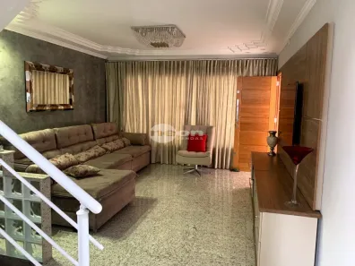 Sobrado com 3 Quartos à venda, 220m² no Jardim Cristiane, Santo André