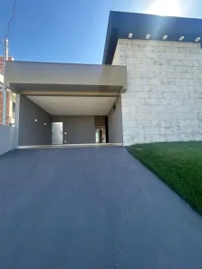 Casa de Condomínio com 4 Quartos à venda, 150m² no Jardins Bolonha, Senador Canedo