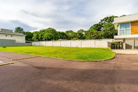 Lote/Terreno à venda, 384m² no Uberaba, Curitiba