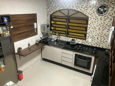 Casa com 3 Quartos à venda, 151m² no Vila Amélia, Poá