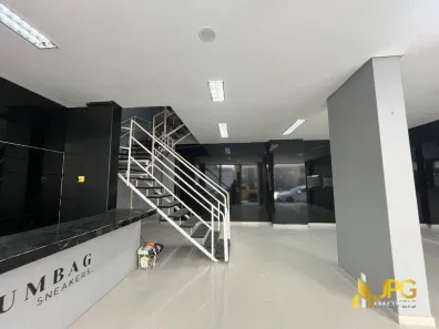 Sala Comercial para alugar, 120m² no Centro, Balneário Camboriú