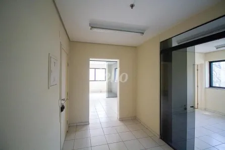 Sala Comercial para alugar, 45m² no Pacaembu, São Paulo