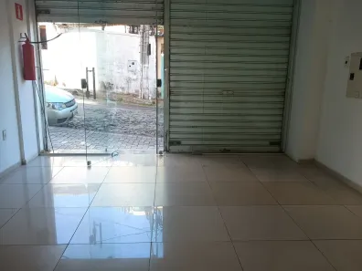 Ponto Comercial para alugar, 40m² no Centro, Conselheiro Lafaiete