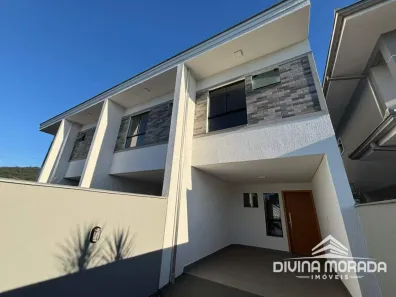Casa com 2 Quartos à venda, 93m² no Aventureiro, Joinville