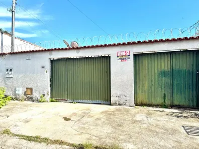 Casa com 3 Quartos à venda, 200m² no Parque Atheneu, Goiânia