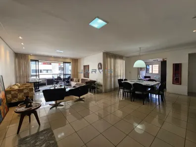Apartamento com 4 Quartos à venda, 230m² no Ponta Verde, Maceió