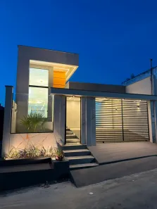 Casa com 3 Quartos à venda, 150m² no Tarumã, Manaus