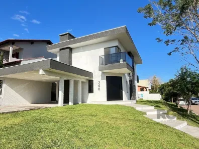 Sobrado com 3 Quartos à venda, 240m² no São Lucas, Viamão