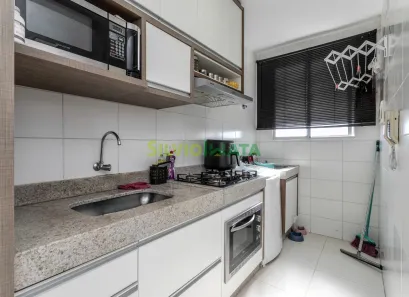 Apartamento com 2 Quartos à venda, 50m² no Loteamento Malbec, Maringá