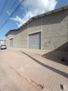 Galpão/Depósito/Armazém com 4 Quartos para alugar, 950m² no Morros, Teresina