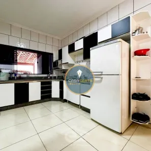 Casa com 2 Quartos à venda, 124m² no Jardim Elza Amuí I, Uberaba