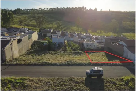 Lote/Terreno à venda, 250m² no Centro, Itaú de Minas