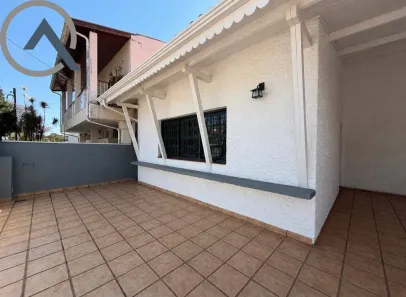 Casa com 4 Quartos para alugar, 164m² no Jardim Bela Vista, Campinas