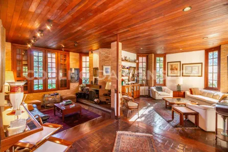 Casa com 4 Quartos à venda, 440m² no Jardim Leonor, São Paulo