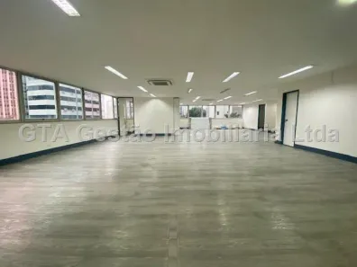 Sala Comercial para alugar, 220m² no Consolação, São Paulo