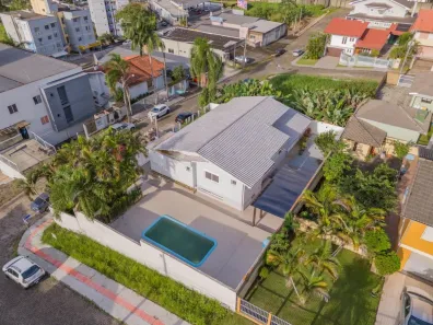 Casa com 3 Quartos à venda, 400m² no Mina Brasil, Criciúma