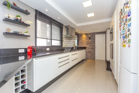 Apartamento com 3 Quartos à venda, 117m² no Água Verde, Curitiba