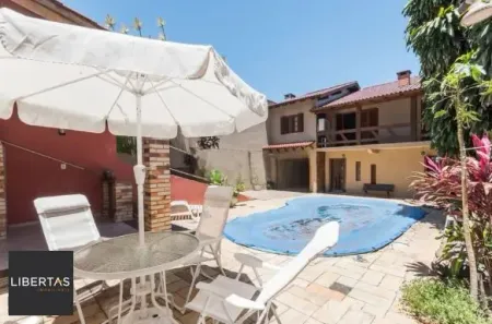 Sobrado com 4 Quartos para alugar, 262m² no Parque Santa Fé, Porto Alegre