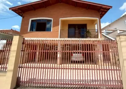 Sobrado com 3 Quartos à venda, 339m² no Centro, Vinhedo