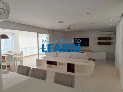 Apartamento com 3 Quartos para alugar, 210m² no Vila Leopoldina, São Paulo
