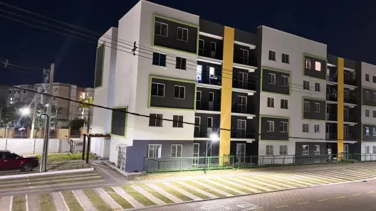 Apartamento com 3 Quartos para alugar, 63m² no Planalto, Manaus