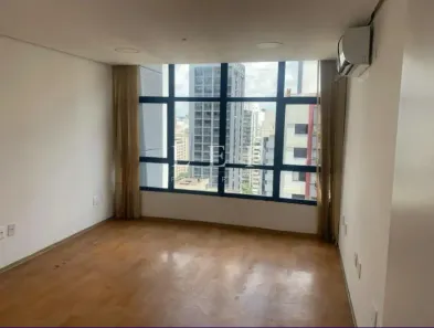 Sala Comercial à venda, 100m² no Cerqueira César, São Paulo