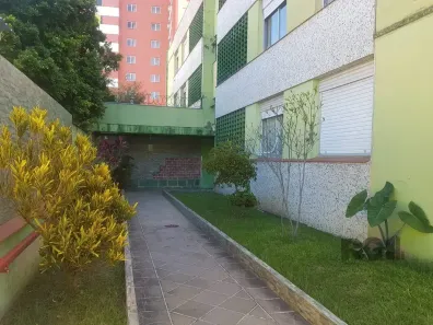 Apartamento com 2 Quartos à venda, 67m² no Azenha, Porto Alegre
