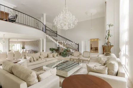 Casa de Condomínio com 4 Quartos à venda, 642m² no Butiatuvinha, Curitiba