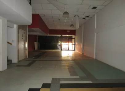 Prédio Comercial à venda, 558m² no Floresta, Porto Alegre
