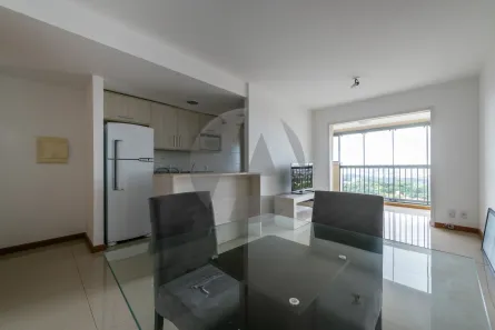 Apartamento com 1 Quarto para alugar, 56m² no Três Figueiras, Porto Alegre
