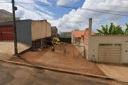 Lote/Terreno à venda, 160m² no Jardim Aeroporto III, Franca