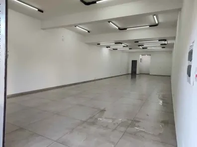 Ponto Comercial para alugar, 120m² no Vila Santa Tereza, Bauru