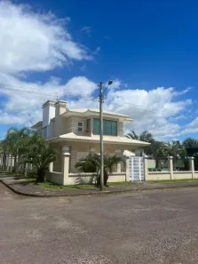 Sobrado com 4 Quartos à venda, 1500m² no , Capão da Canoa