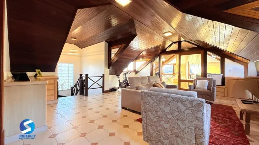 Casa com 4 Quartos à venda, 334m² no Ipanema, Porto Alegre